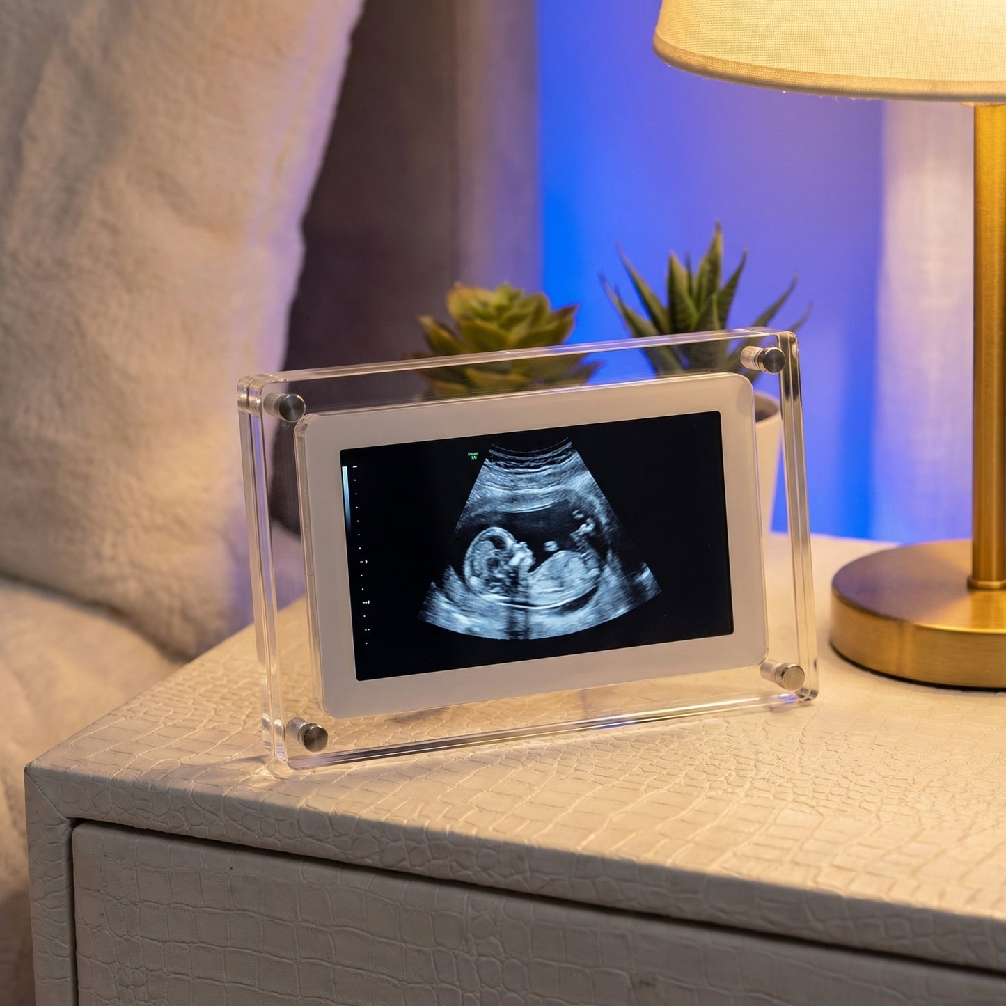 Cozie Frame™ Digital Photo Frame